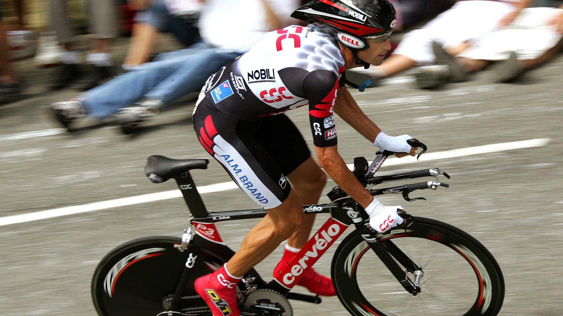 篮网锁定中国新星曾凡博，NBA生涯启航引全球瞩目